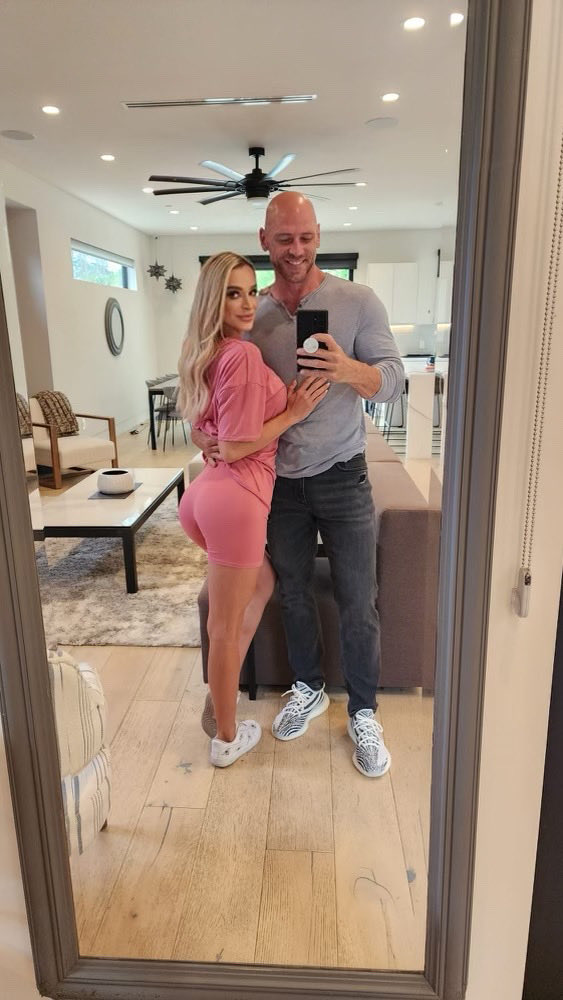 Emma Hix Johnny Sins Onlyfans
