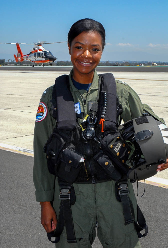 How Do You Become A Coast Guard Pilot