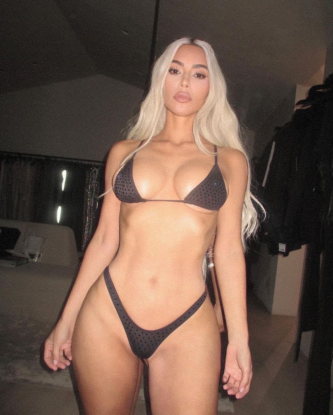 Kardashian Nude Leaks