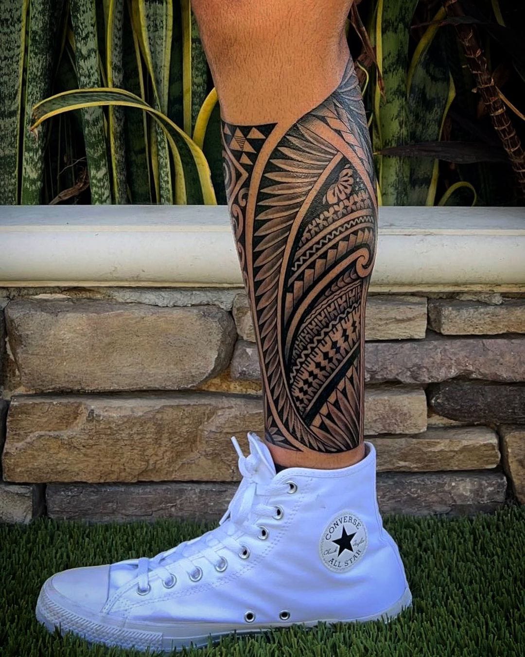 Tattoos On The Legs